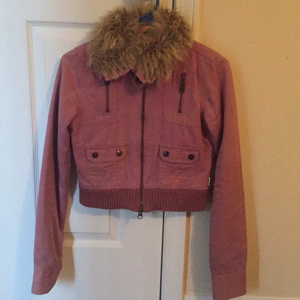 Crop Hollister jacket with fur size Small